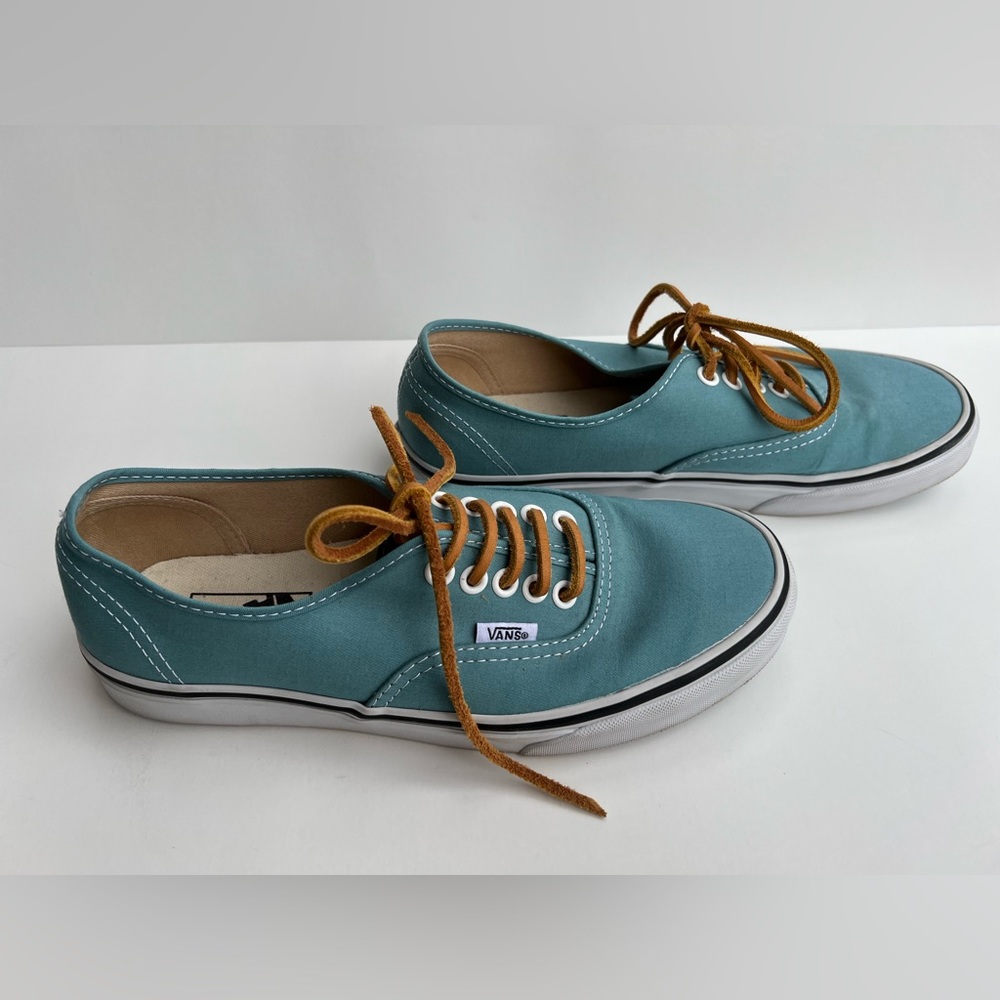 Vans Blue low top sneakers with leather laces, Womens 8.5 / Men’s 7